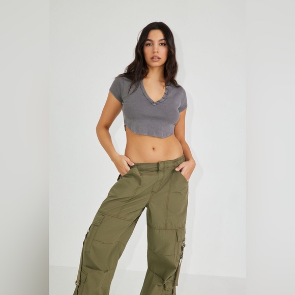 garage crop tee - Picture 3 of 4